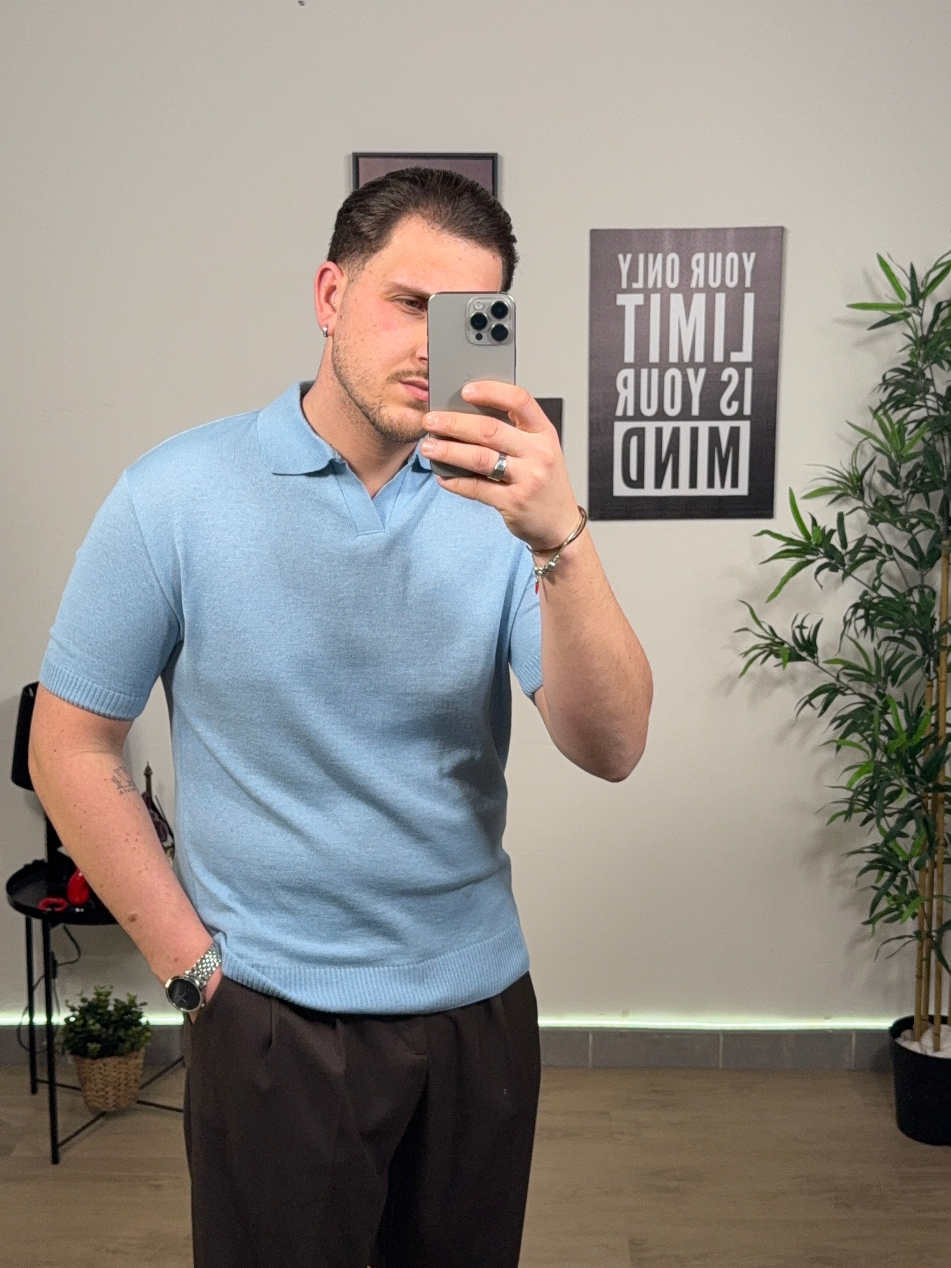 Polo collo V