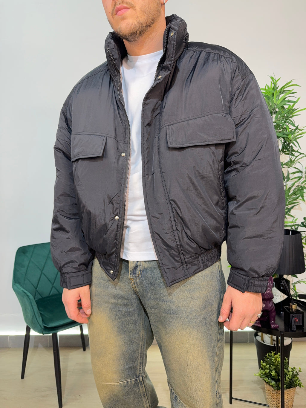 Bomber Crop