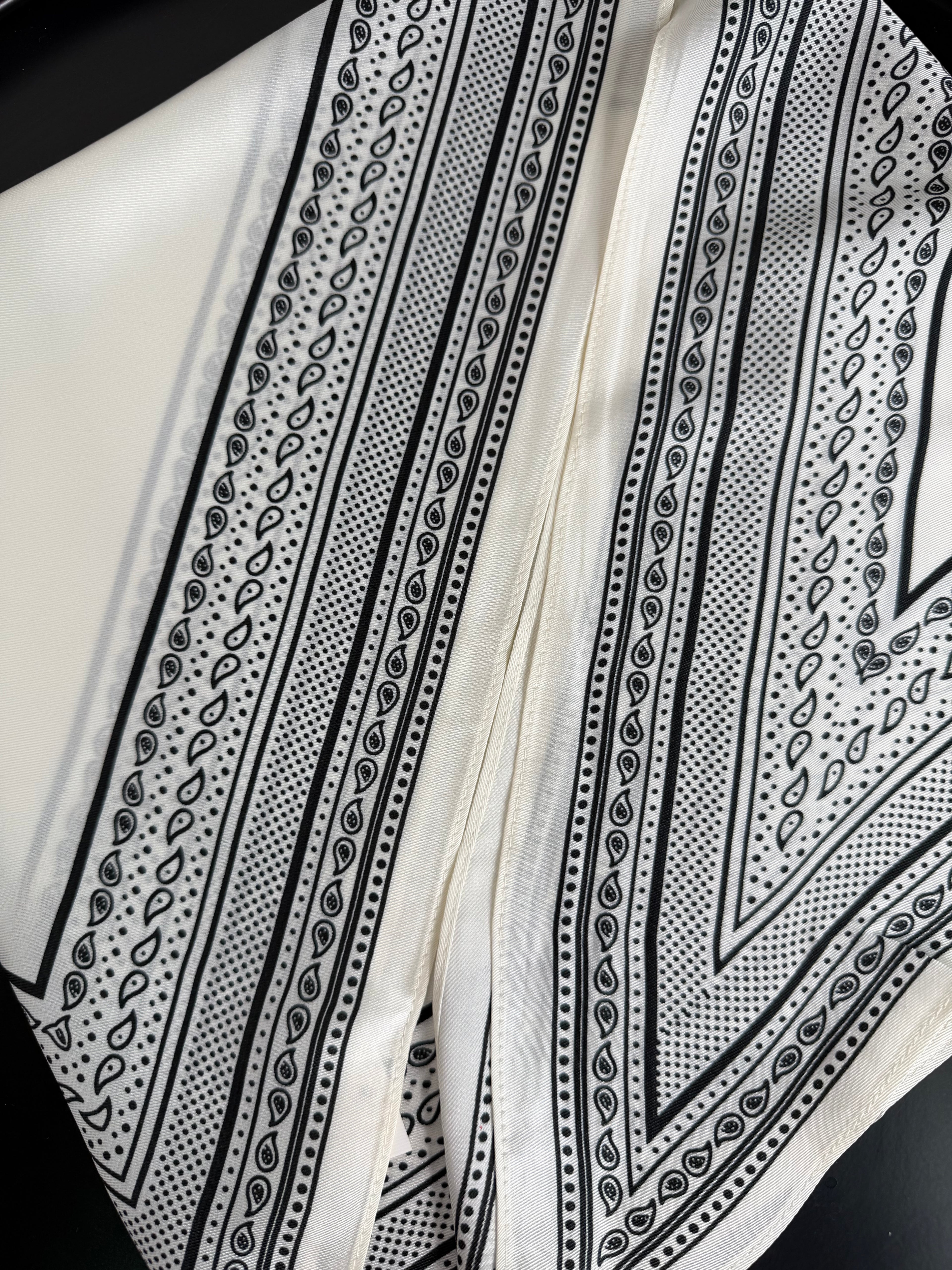 Foulard 07