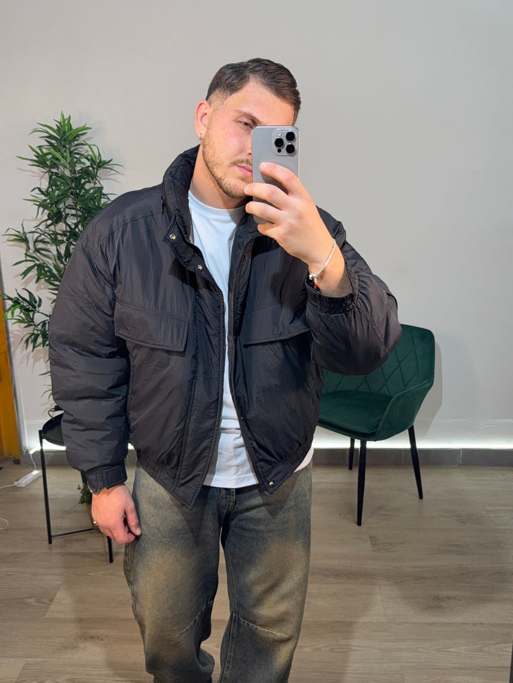 Bomber Crop