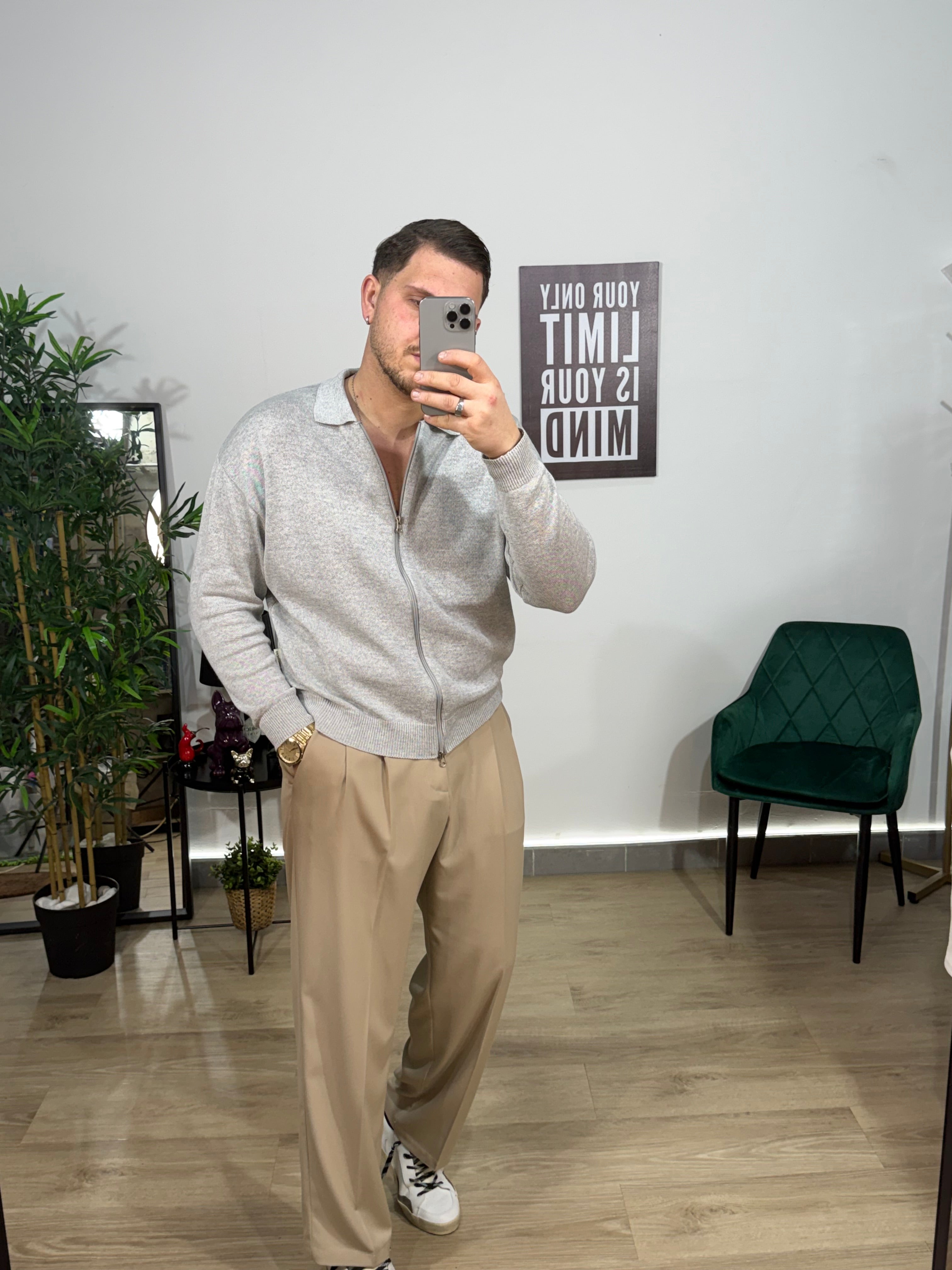 Cardigan zip