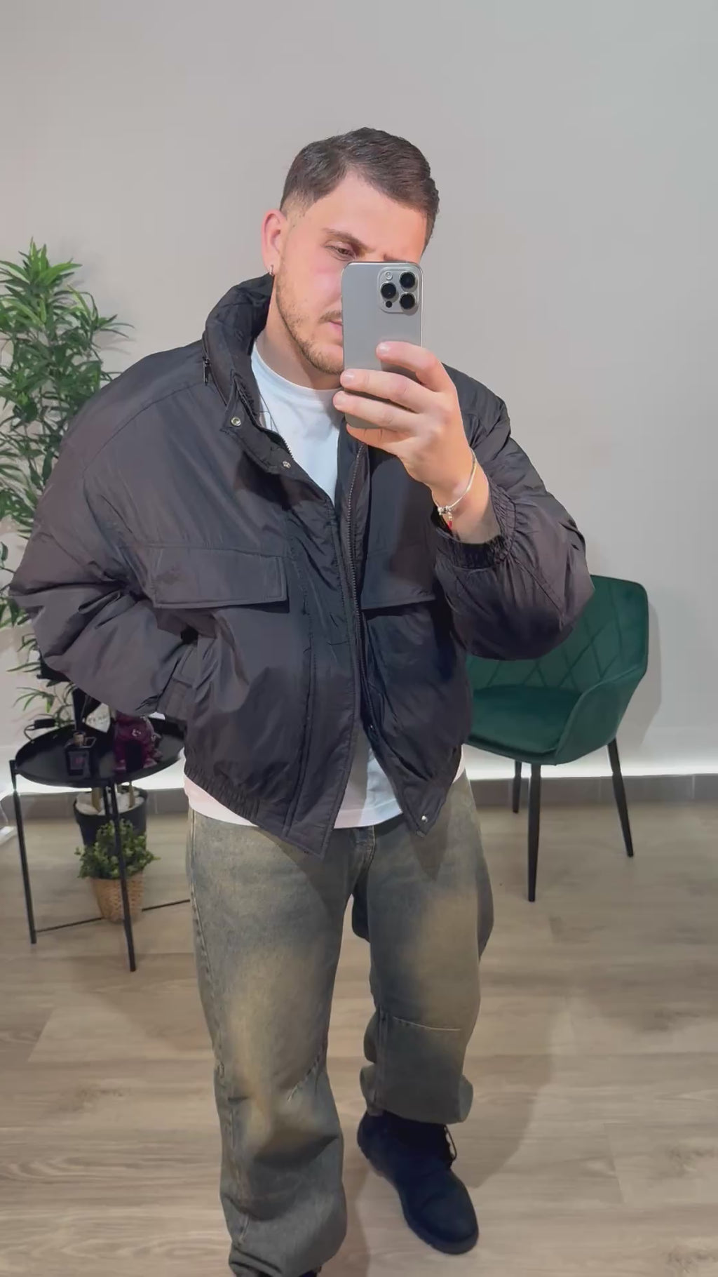 Bomber Crop
