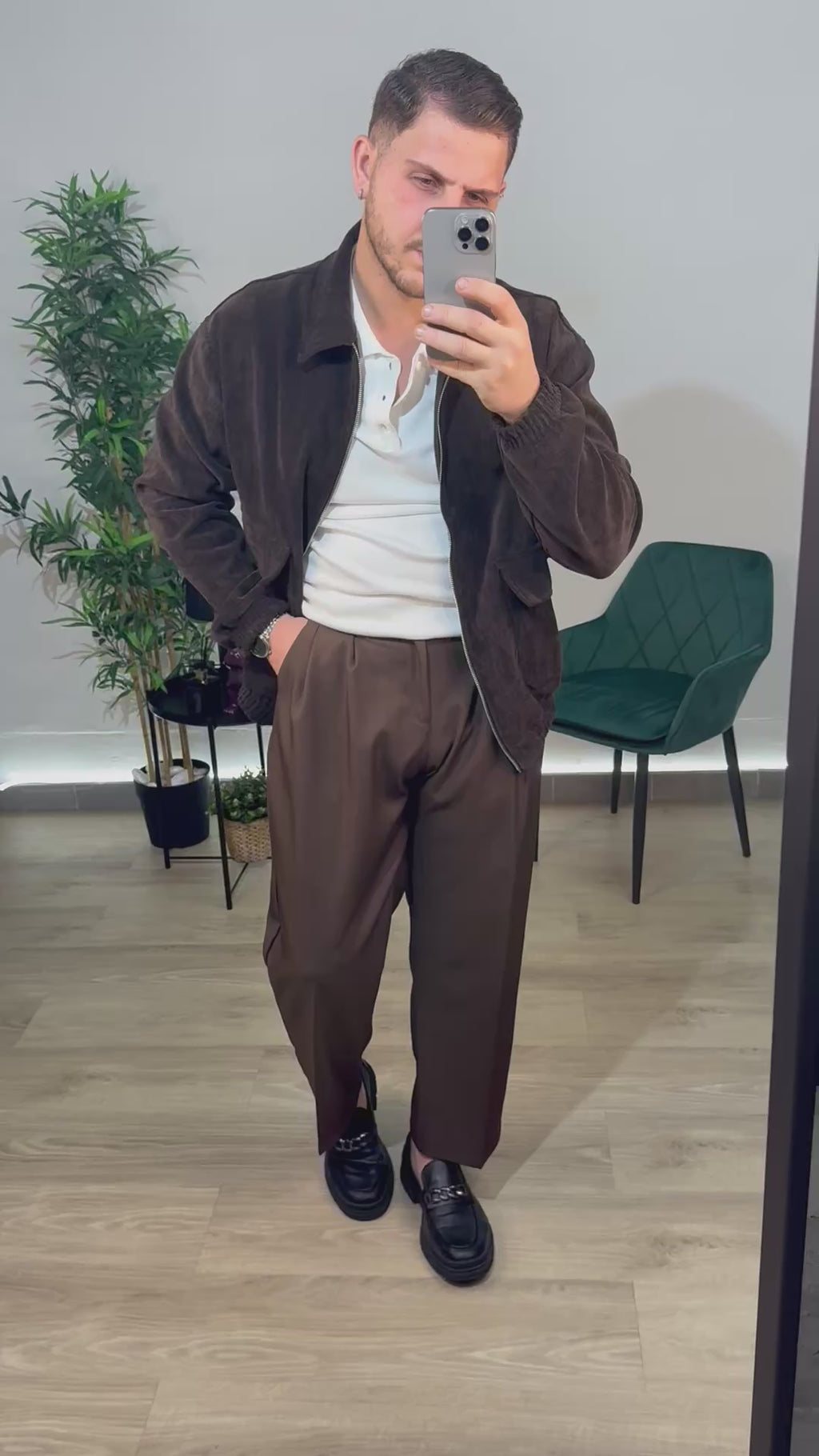 Pantalone British